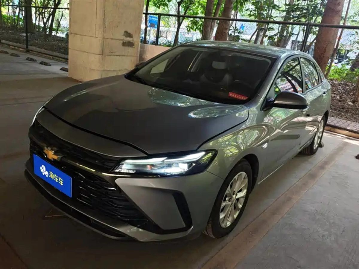 CHEVROLET CRUZE  2024