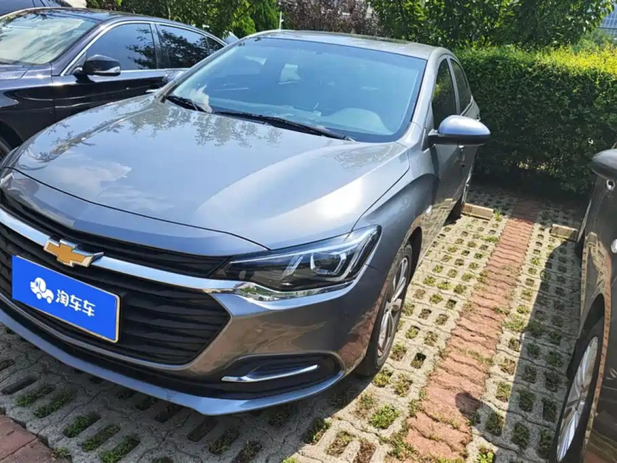 CHEVROLET CRUZE