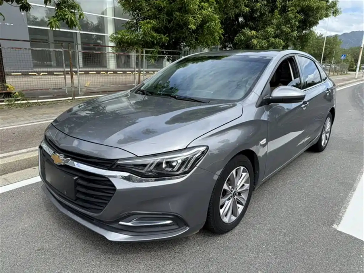 CHEVROLET CRUZE