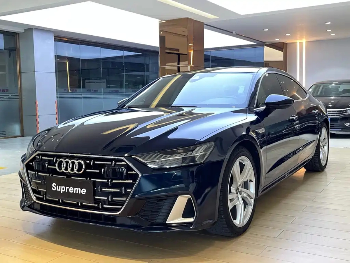 AUDI A7L