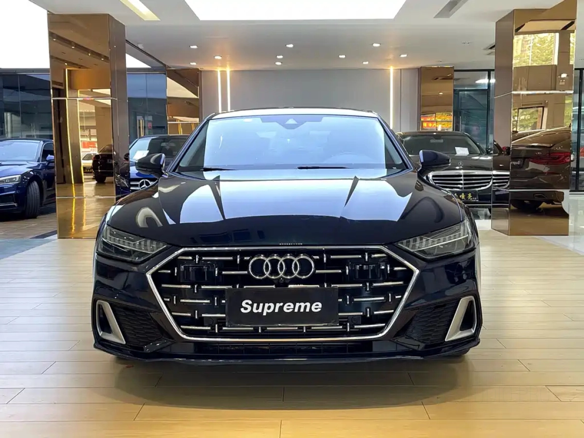 AUDI A7L