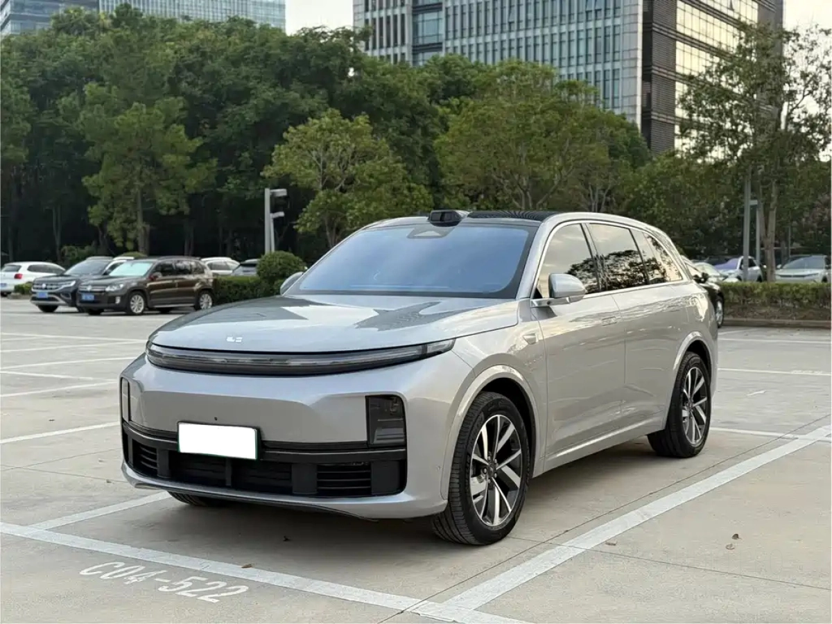 LI AUTO L7  2023