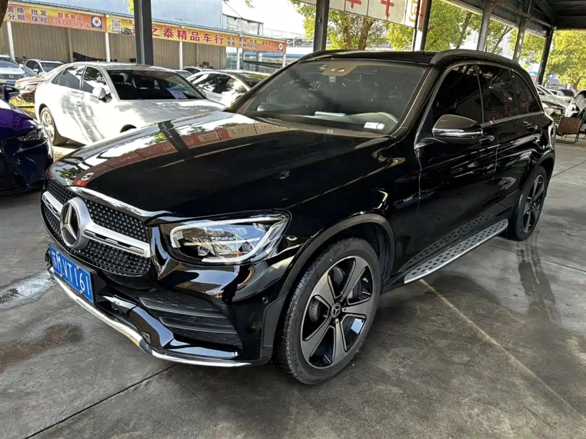 MERCEDES BENZ GLC