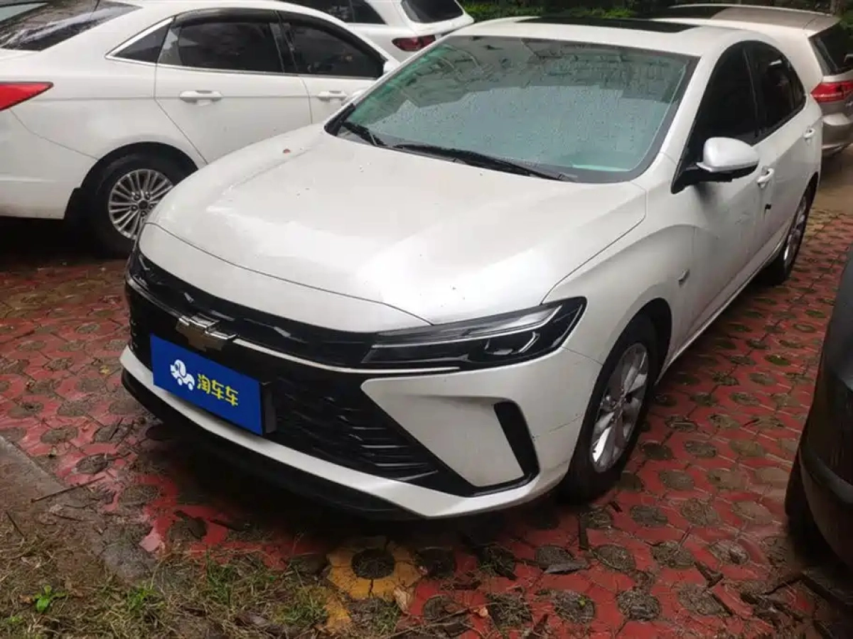 CHEVROLET CRUZE  2023