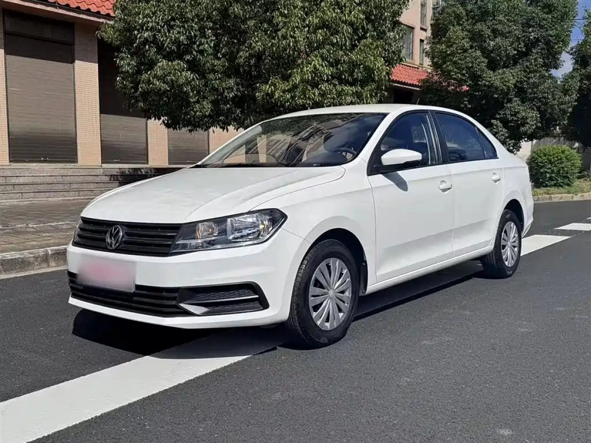 VOLKSWAGEN SANTANA  2021