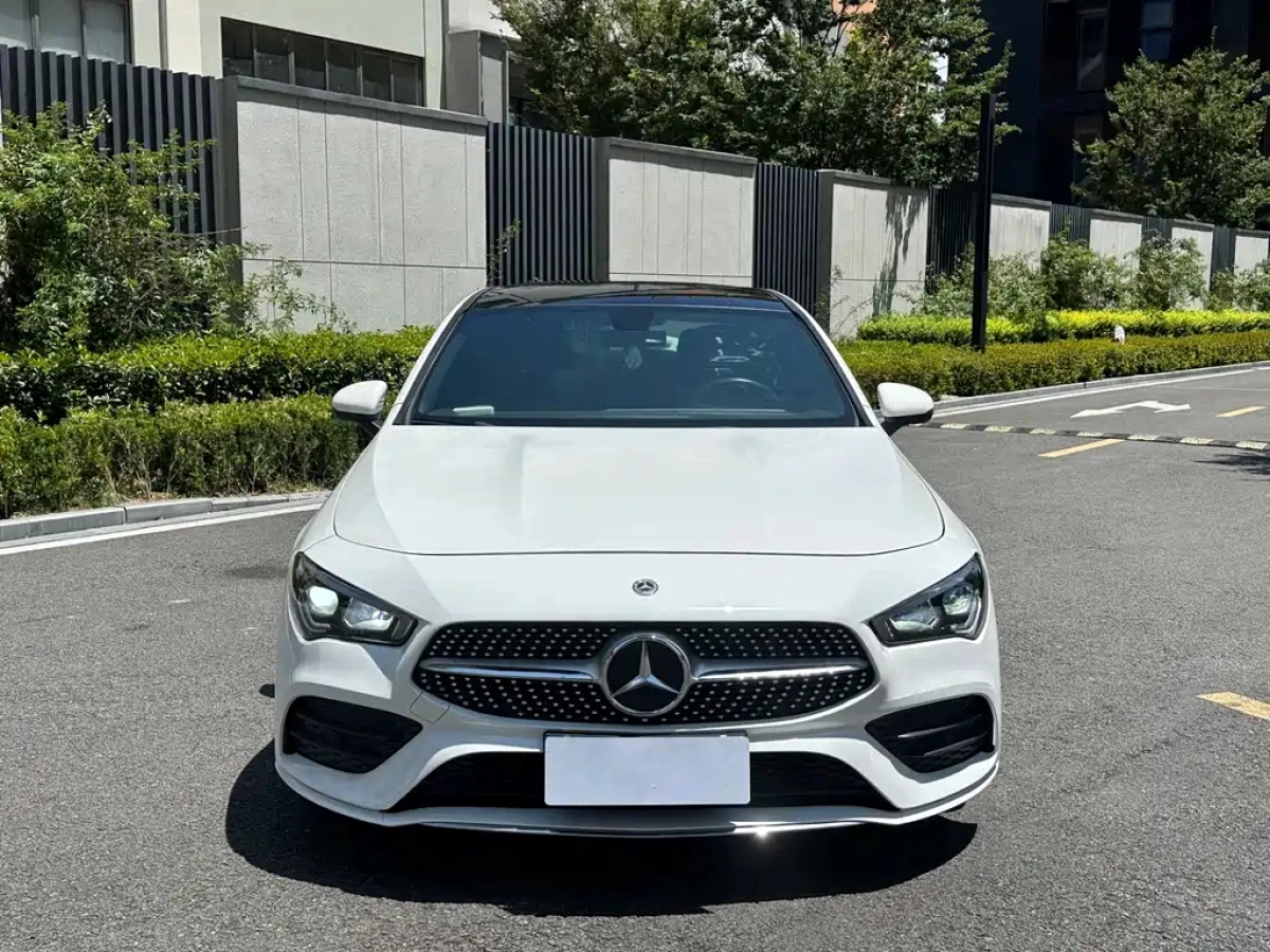 MERCEDES BENZ CLA