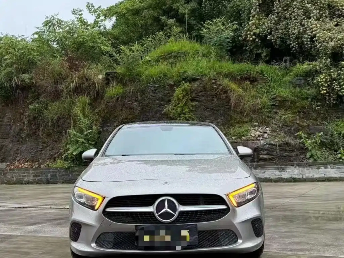 MERCEDES BENZ A-CLASS  2019