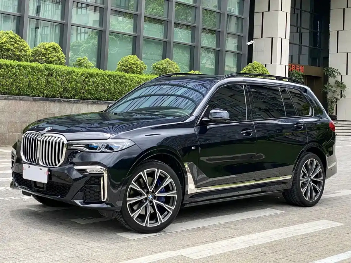BMW X7  2019