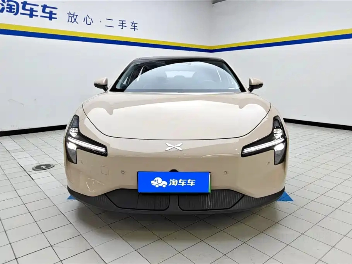 XPENG MOTORS MONA M03