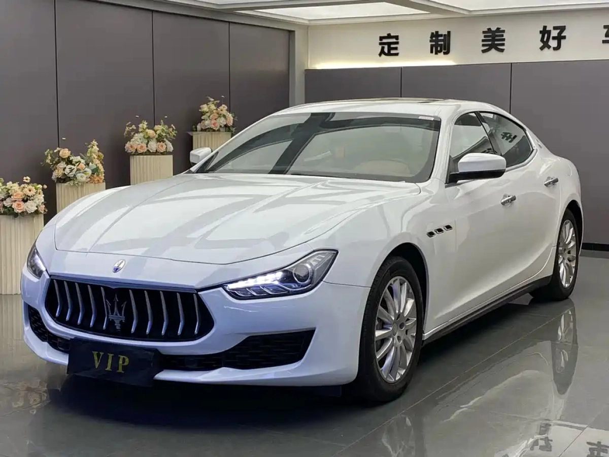 MASERATI GHIBLI