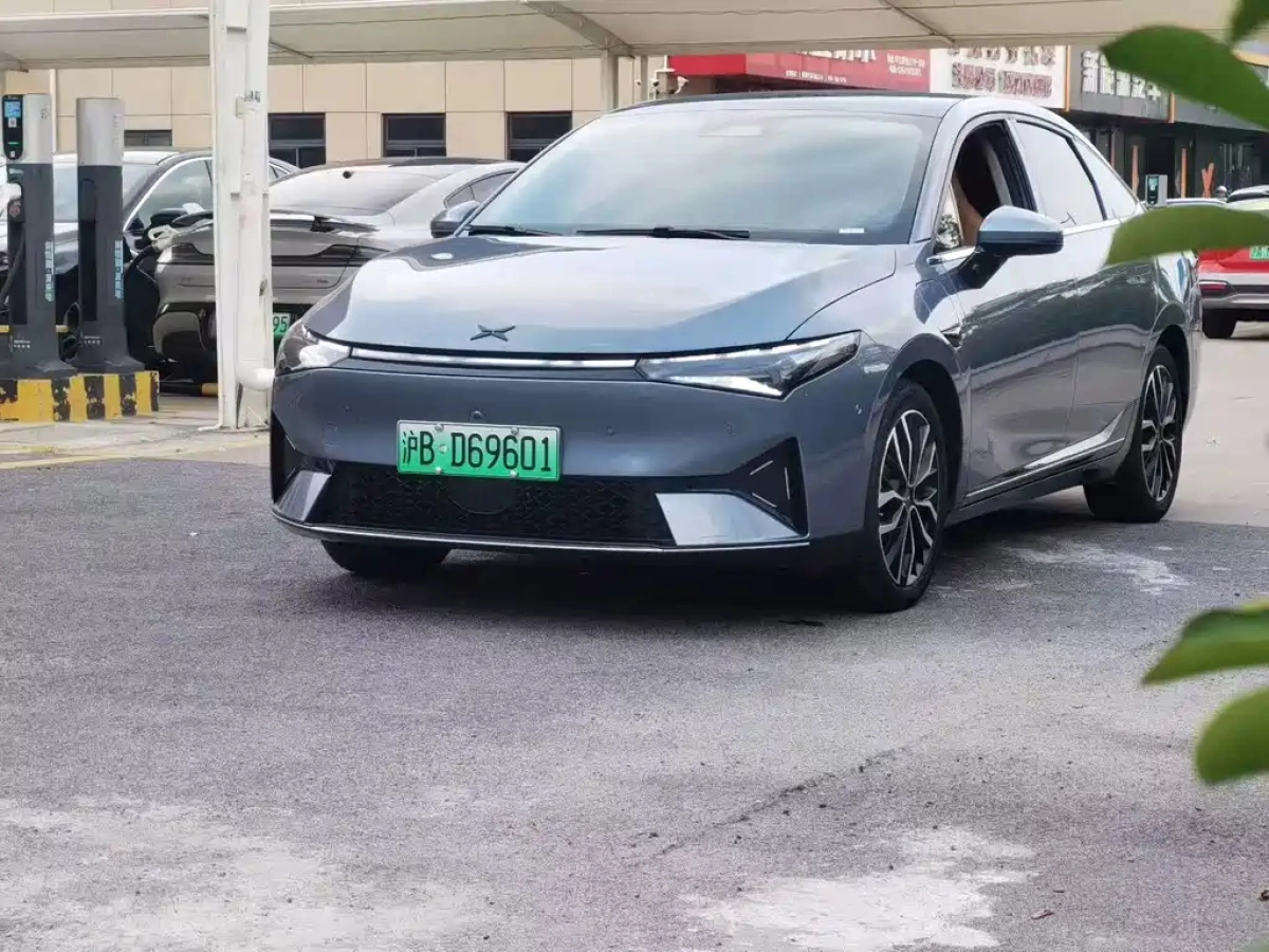 XPENG MOTORS P5