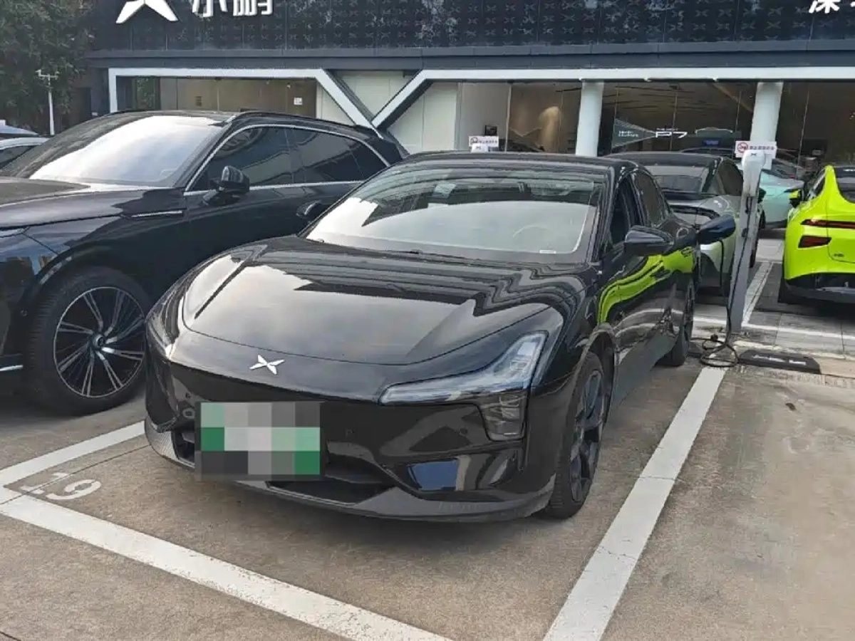 XPENG MOTORS MONA M03