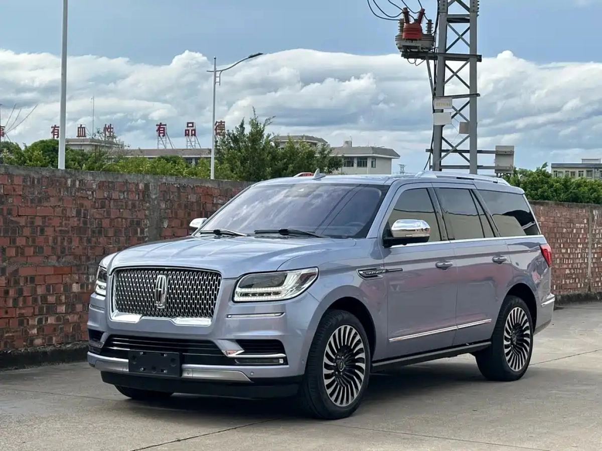 LINCOLN NAVIGATOR