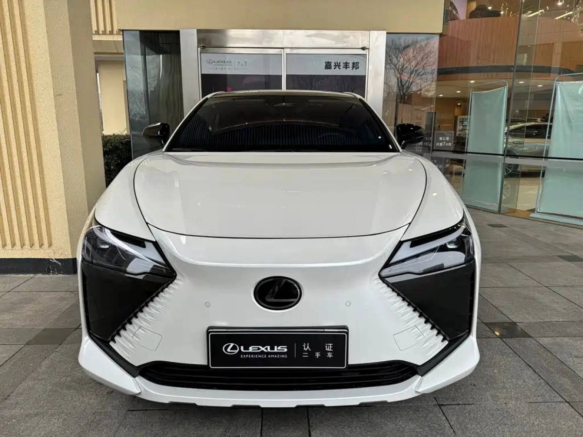 LEXUS RZ