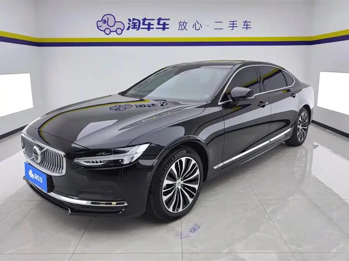 VOLVO S90