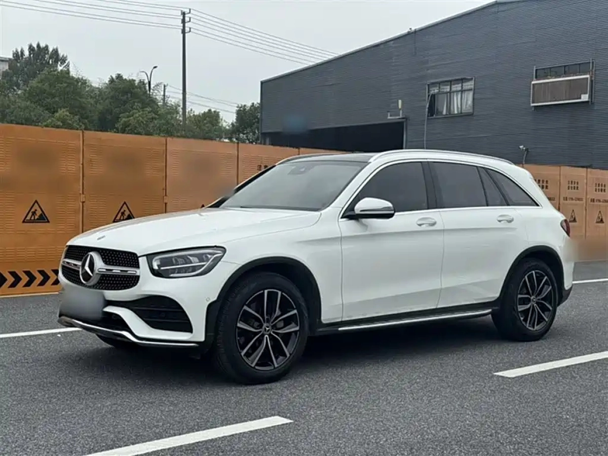 MERCEDES BENZ GLC