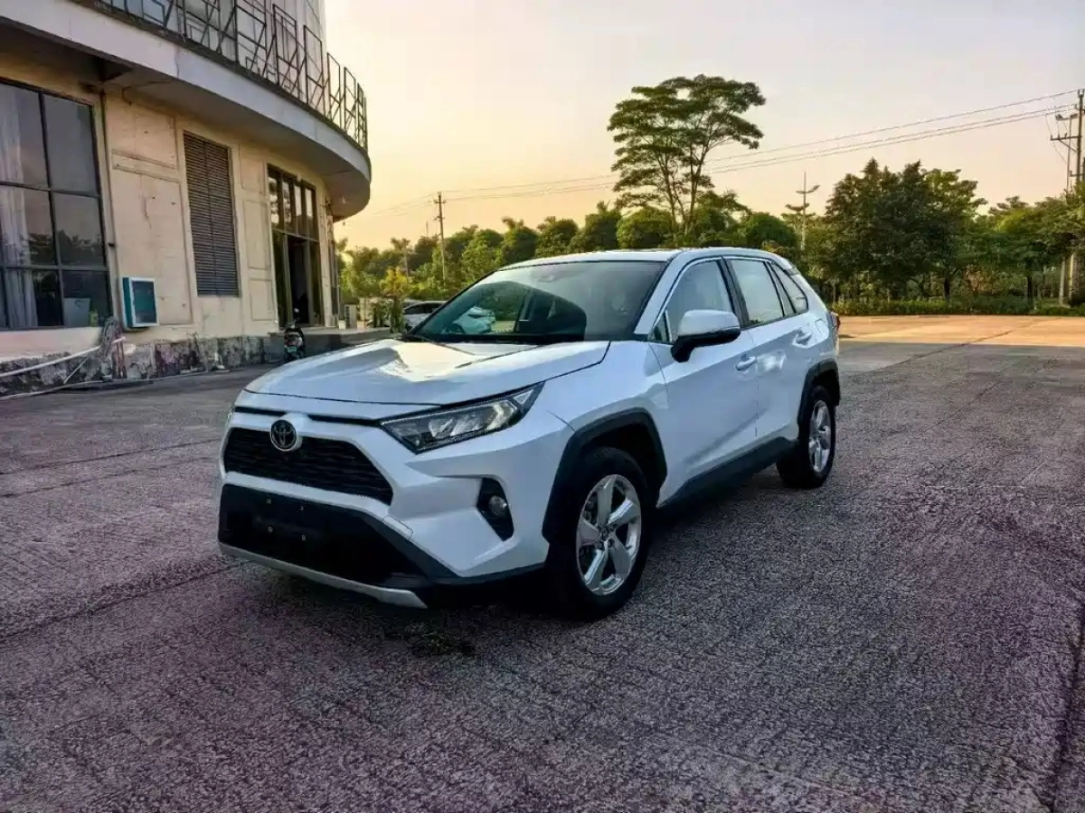 TOYOTA RAV4 RONGFANG  2022