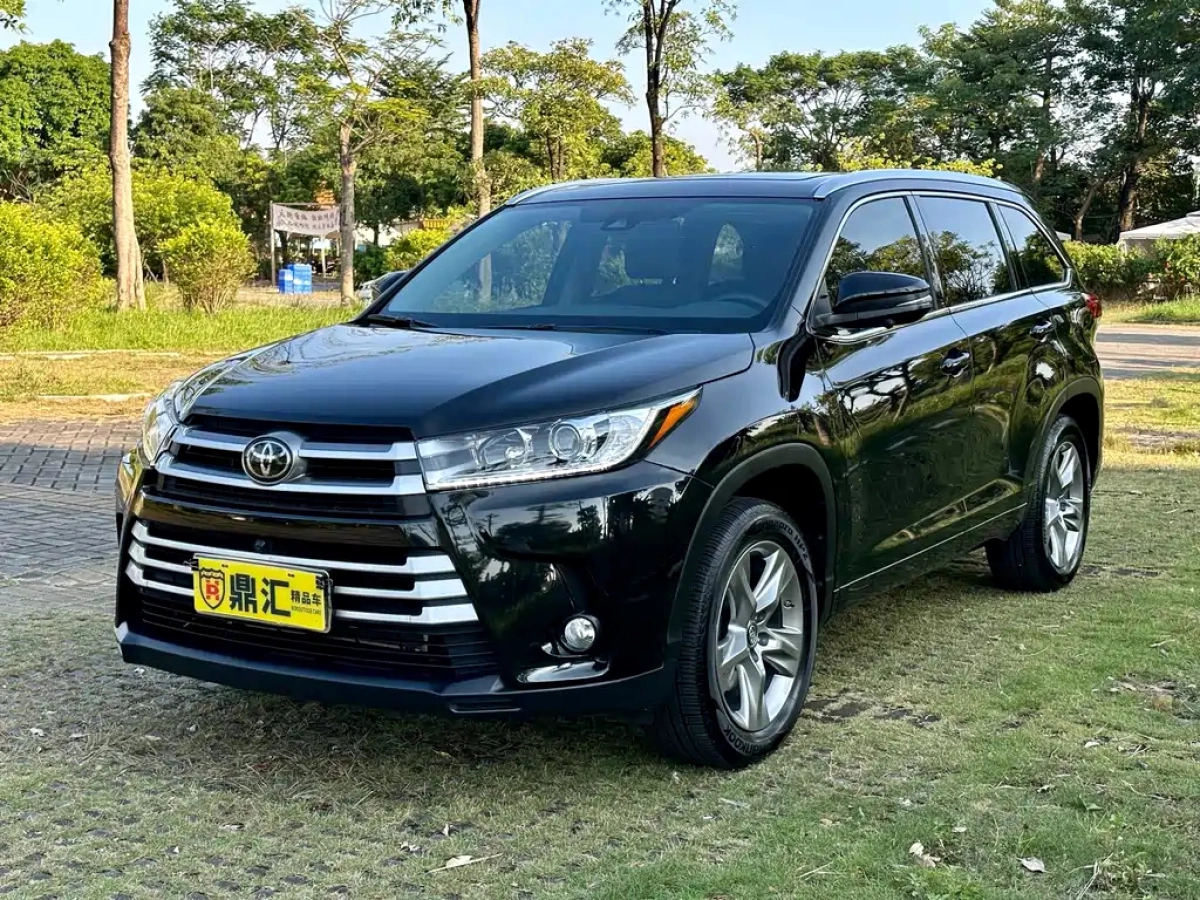 TOYOTA HIGHLANDER  2021