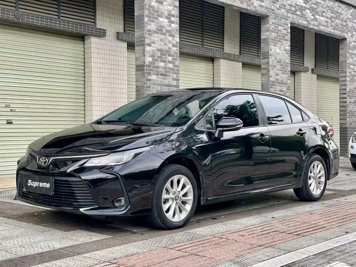 TOYOTA COROLLA  2023
