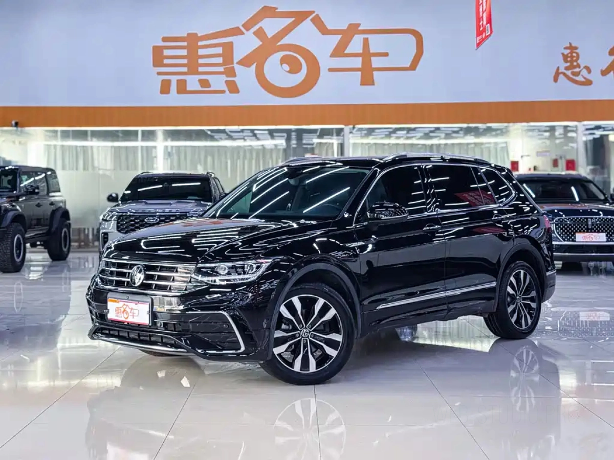 VOLKSWAGEN TIGUAN L