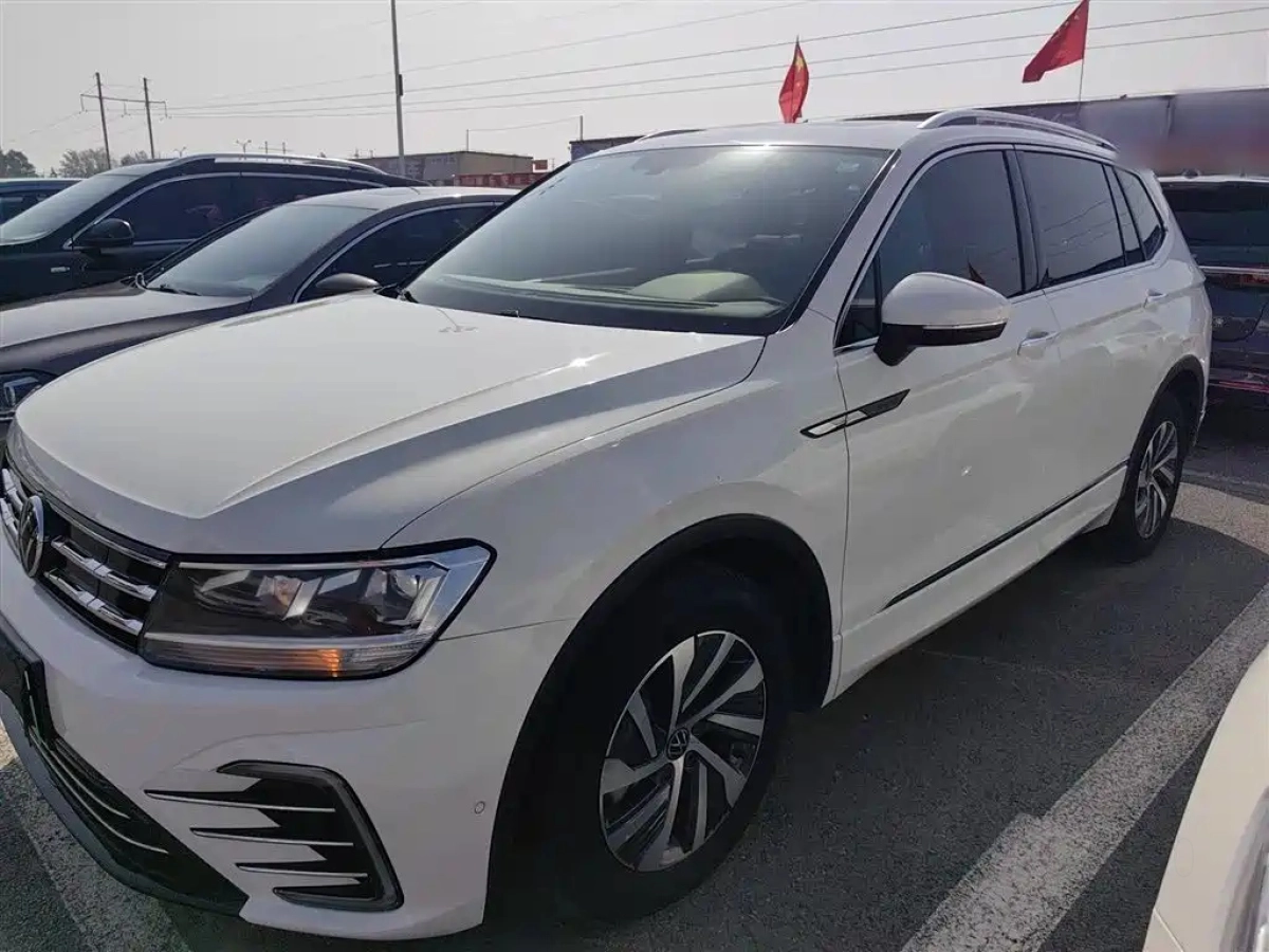 VOLKSWAGEN TIGUAN L NEW ENERGY  2021
