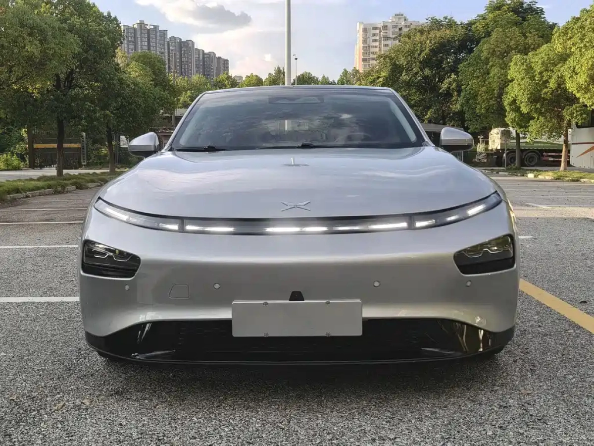 XPENG MOTORS P7