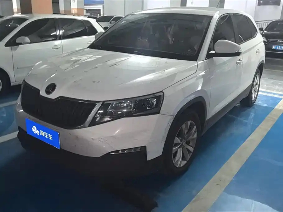 SKODA KAMIQ  2021