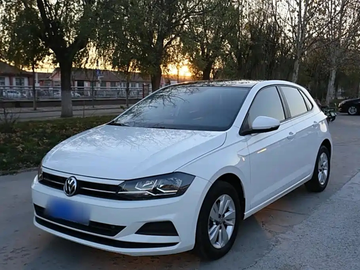 VOLKSWAGEN POLO  2021