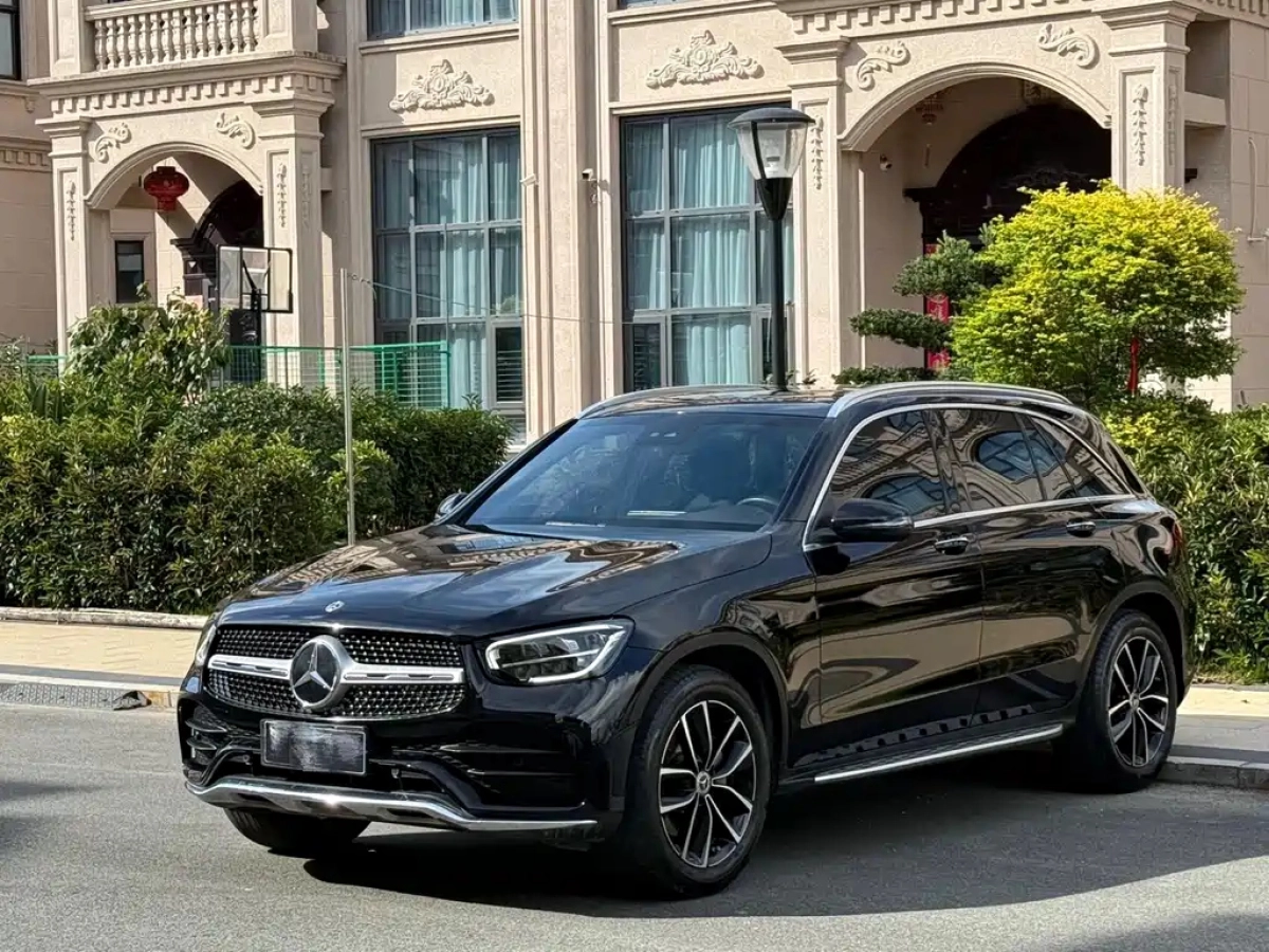 MERCEDES BENZ GLC