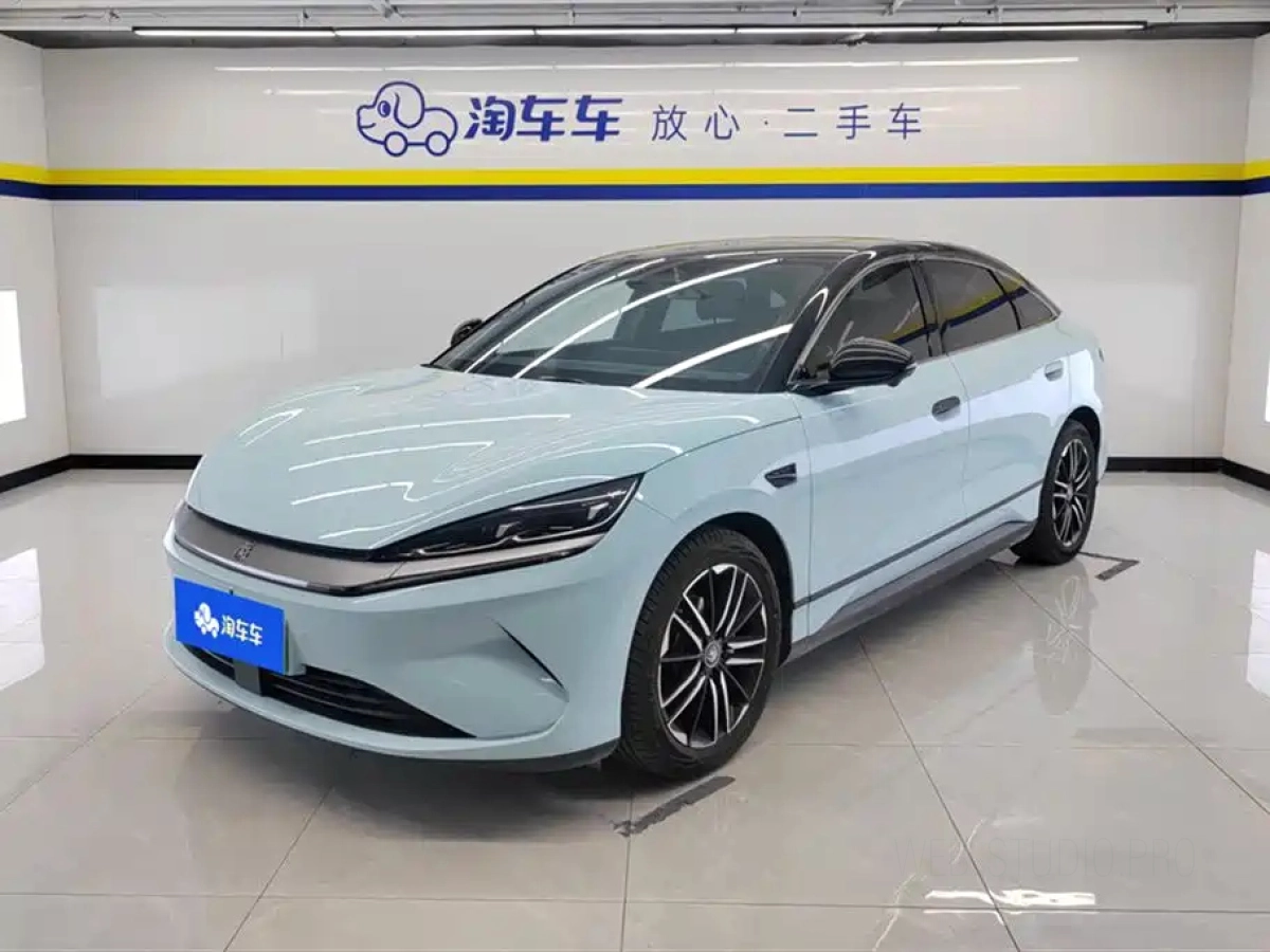 BYD QIN L  2025