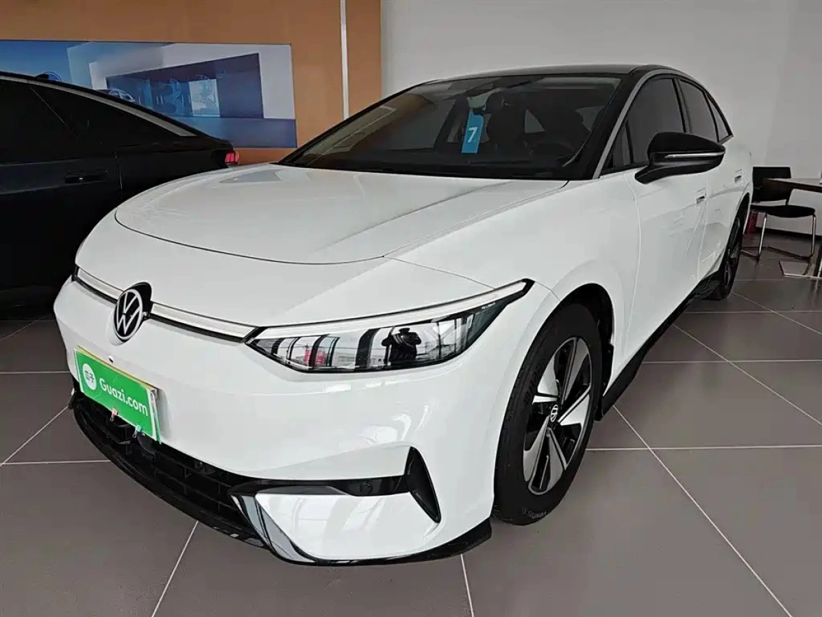 VOLKSWAGEN ID.7 VIZZION