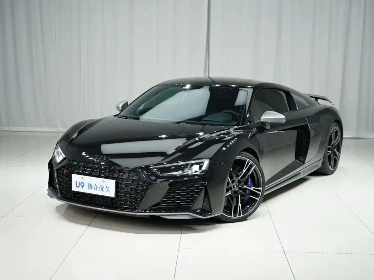 AUDI R8  2022