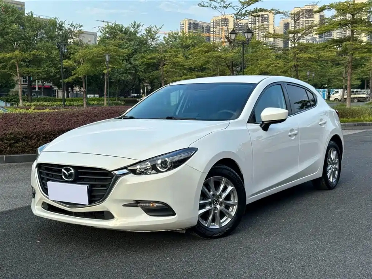 MAZDA 3 AXELA