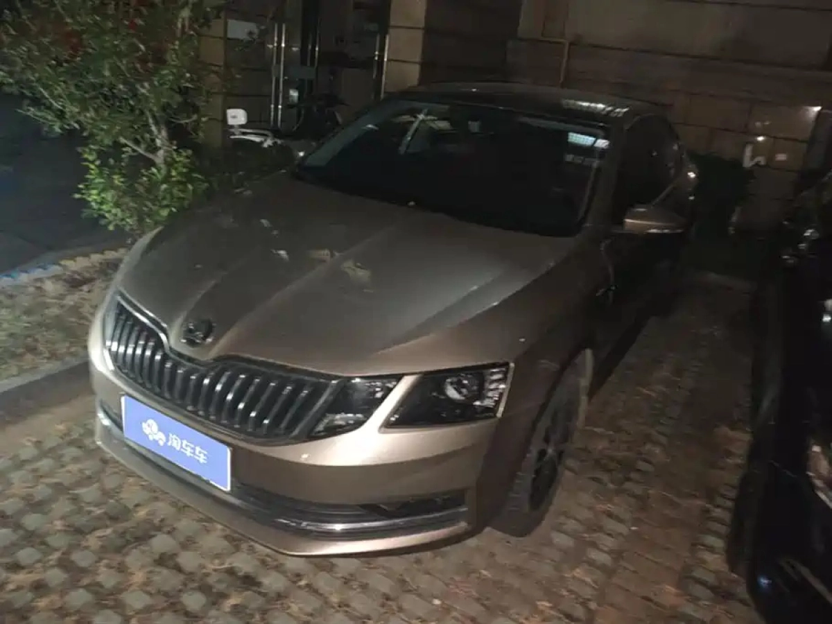 SKODA OCTAVIA