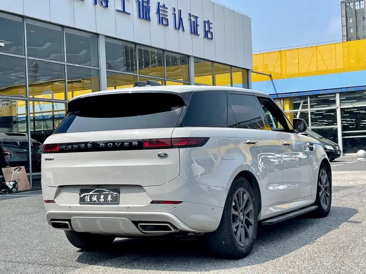LAND ROVER RANGE ROVER SPORT EDITION