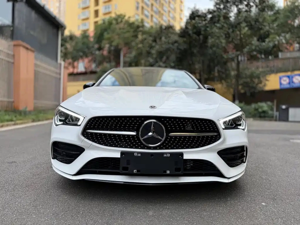 MERCEDES BENZ CLA