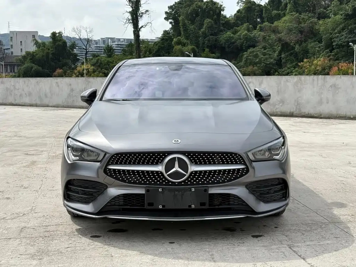 MERCEDES BENZ CLA