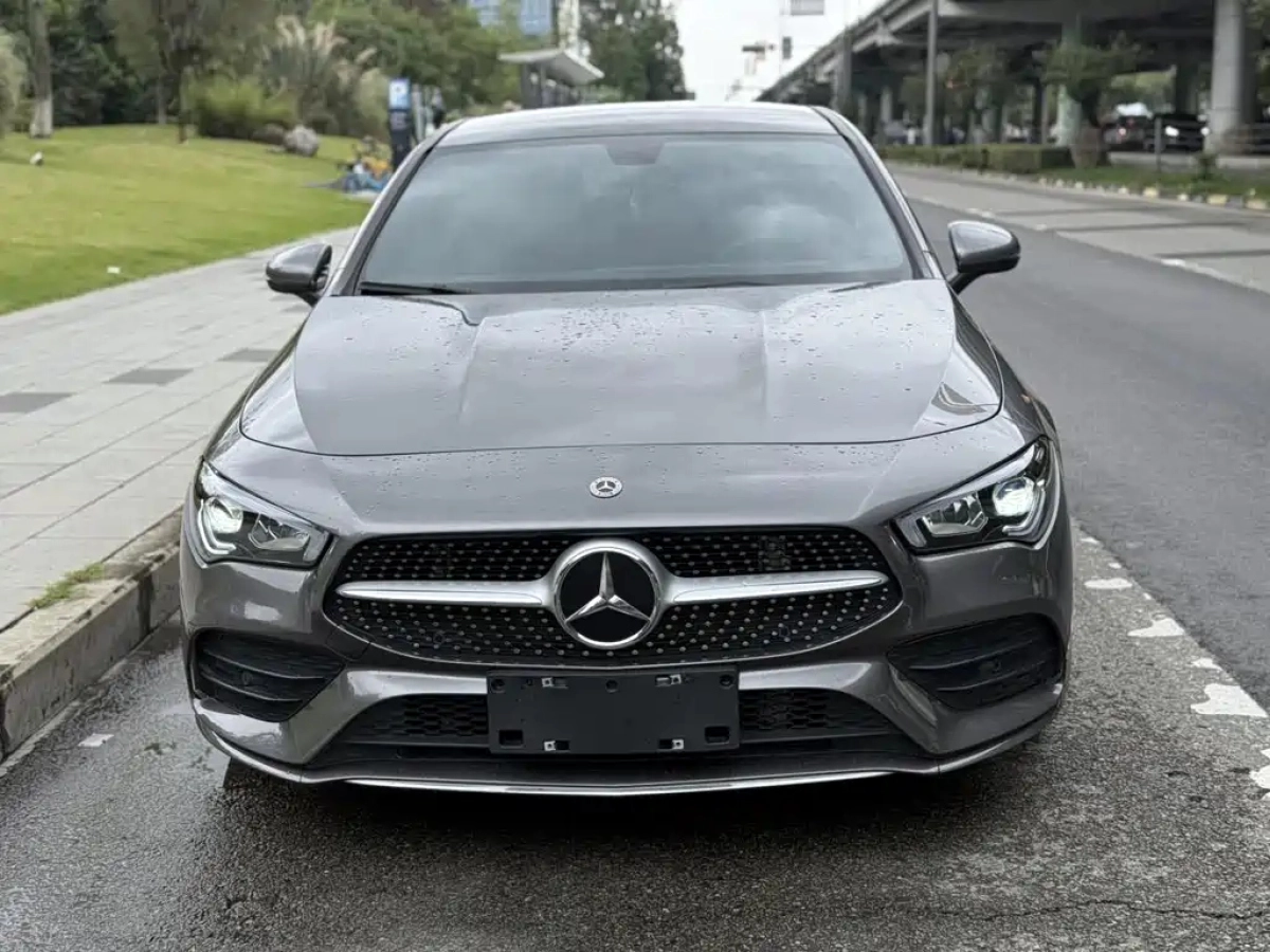 MERCEDES BENZ CLA