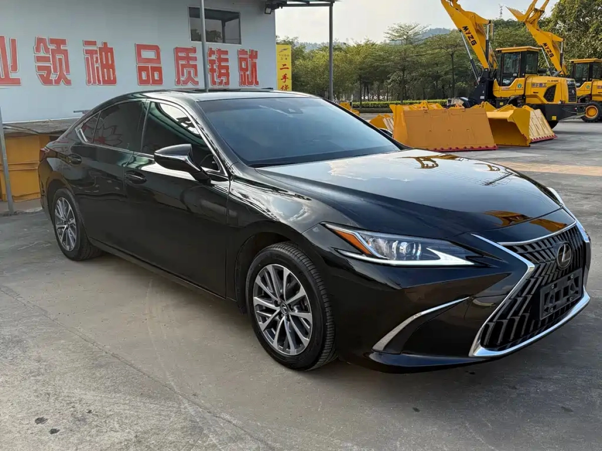 LEXUS ES  2022