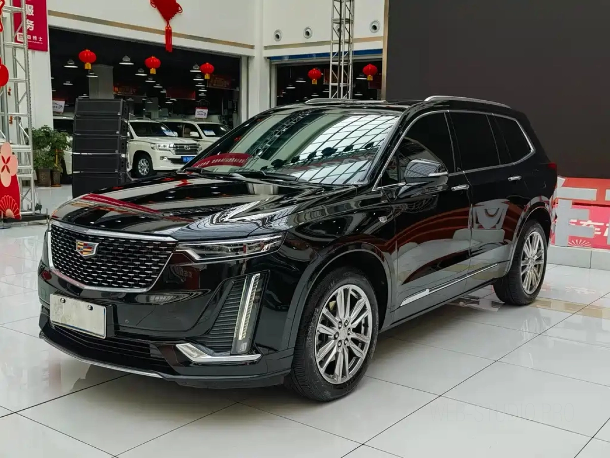 CADILLAC XT6