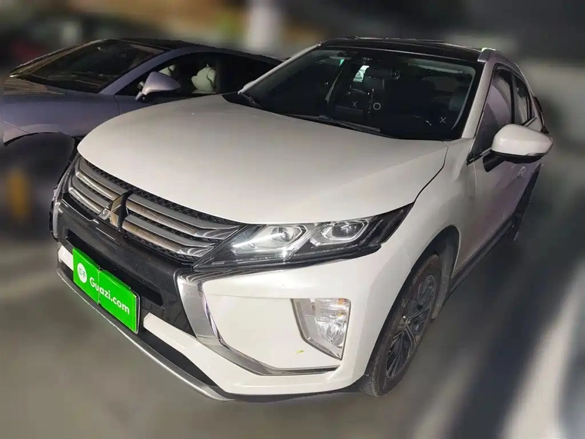 MITSUBISHI ECLIPSE CROSS  2019