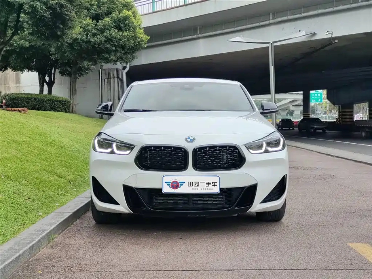 BMW X2