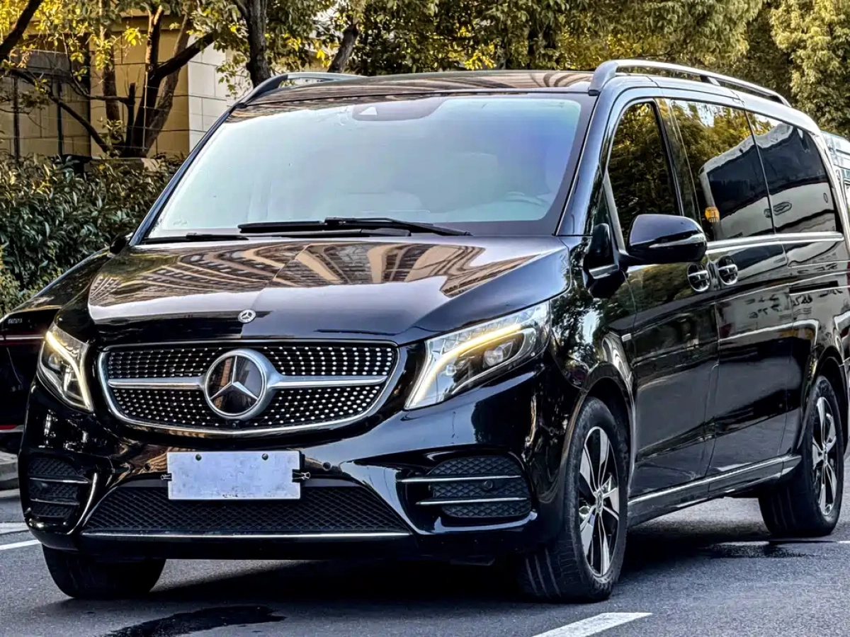 MERCEDES BENZ V-CLASS