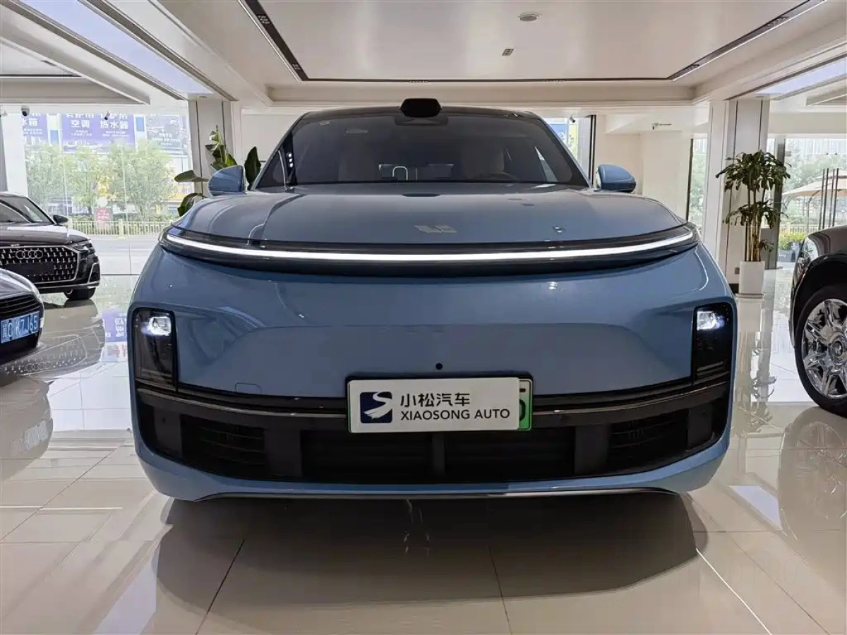 LI AUTO L8