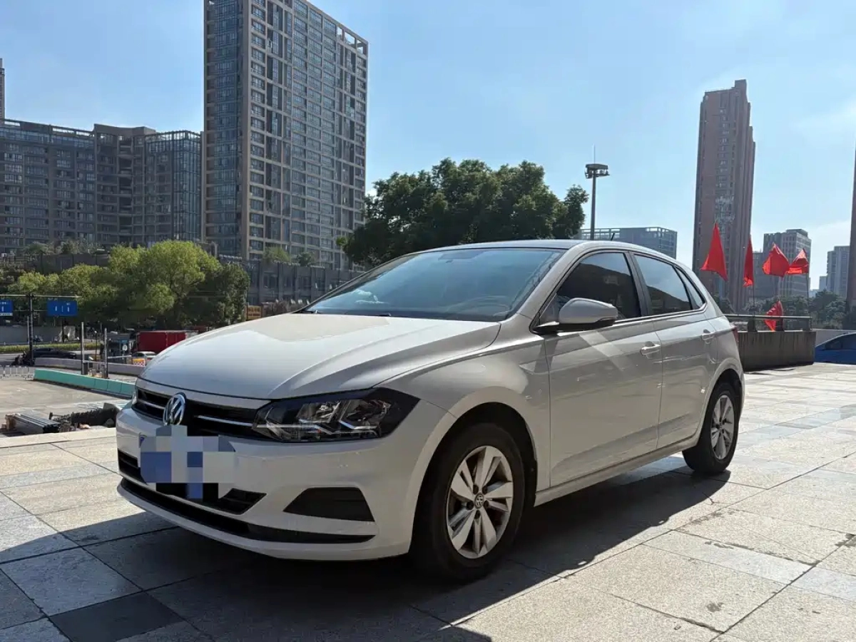 VOLKSWAGEN POLO  2020