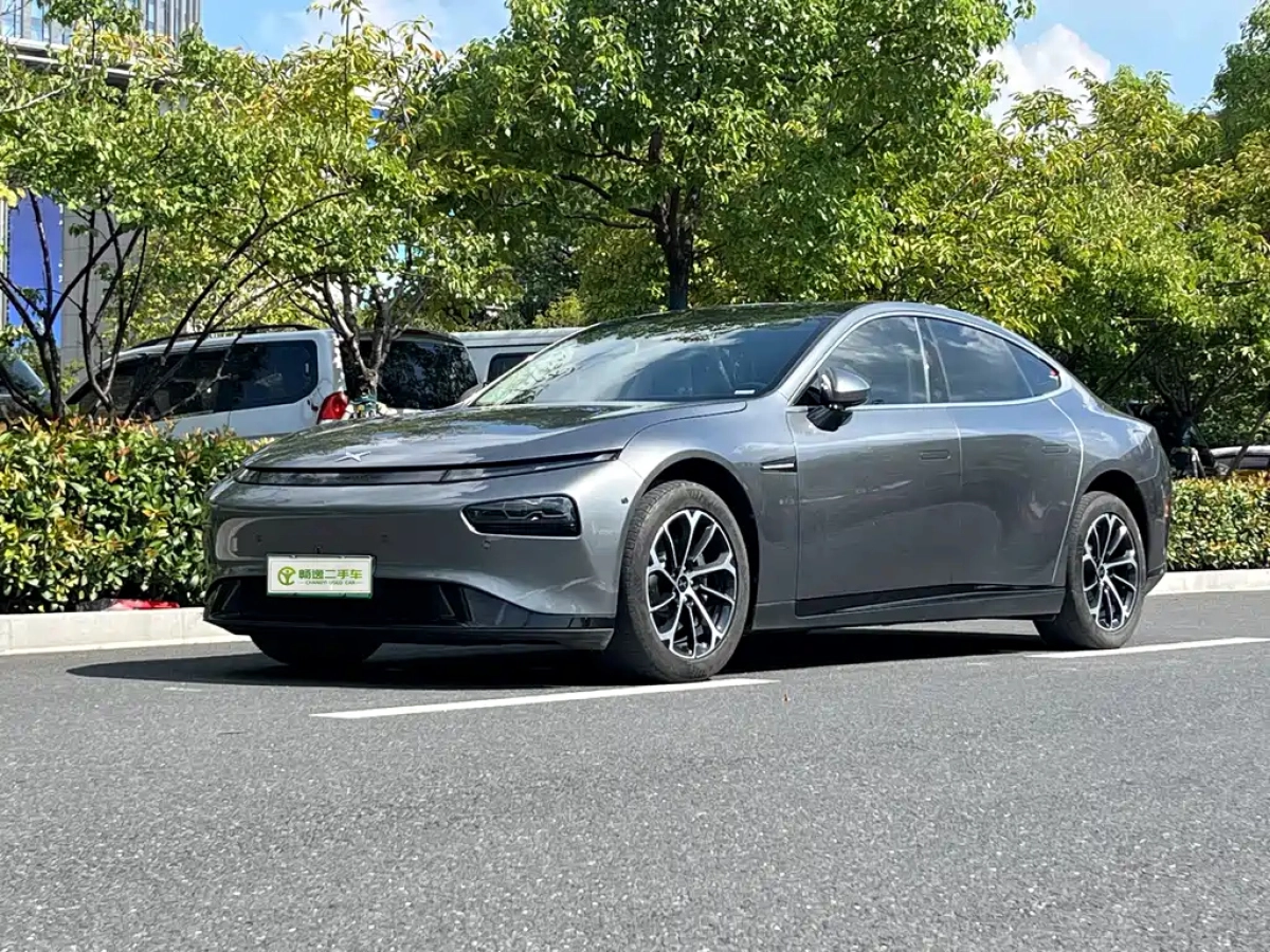 XPENG MOTORS P7