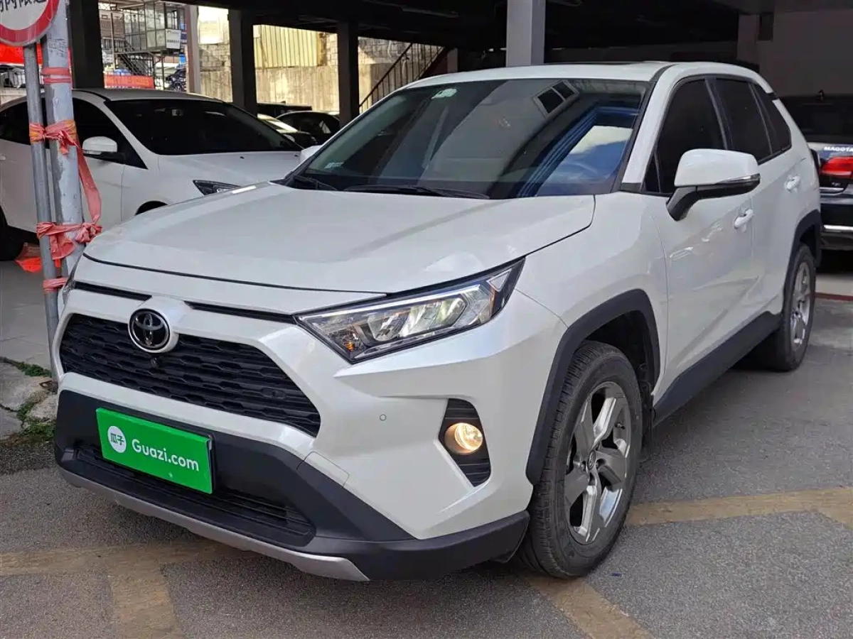 TOYOTA RAV4 RONGFANG