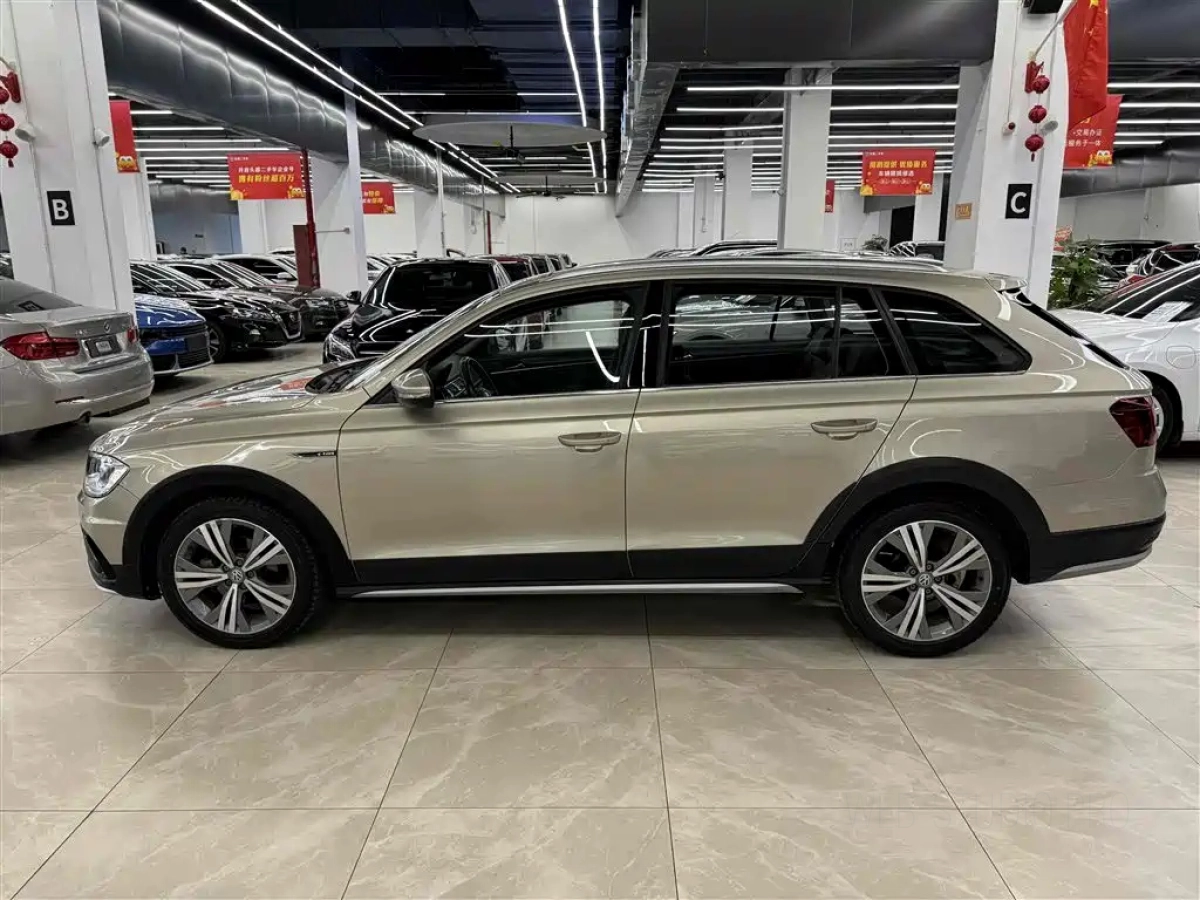 VOLKSWAGEN C-TREK C-TREK