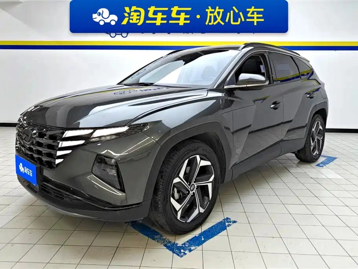 HYUNDAI TUCSON  2023