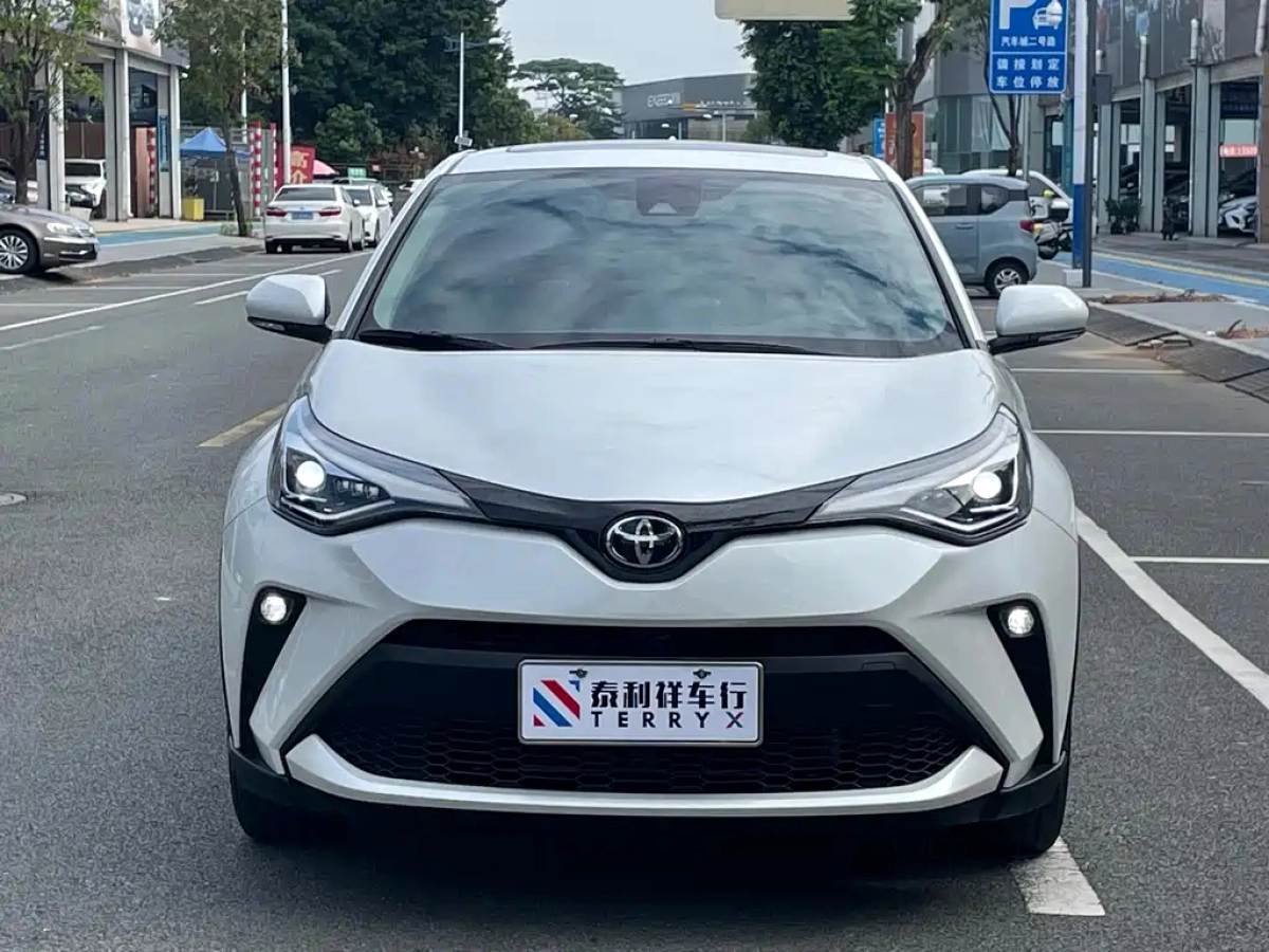 TOYOTA C-HR